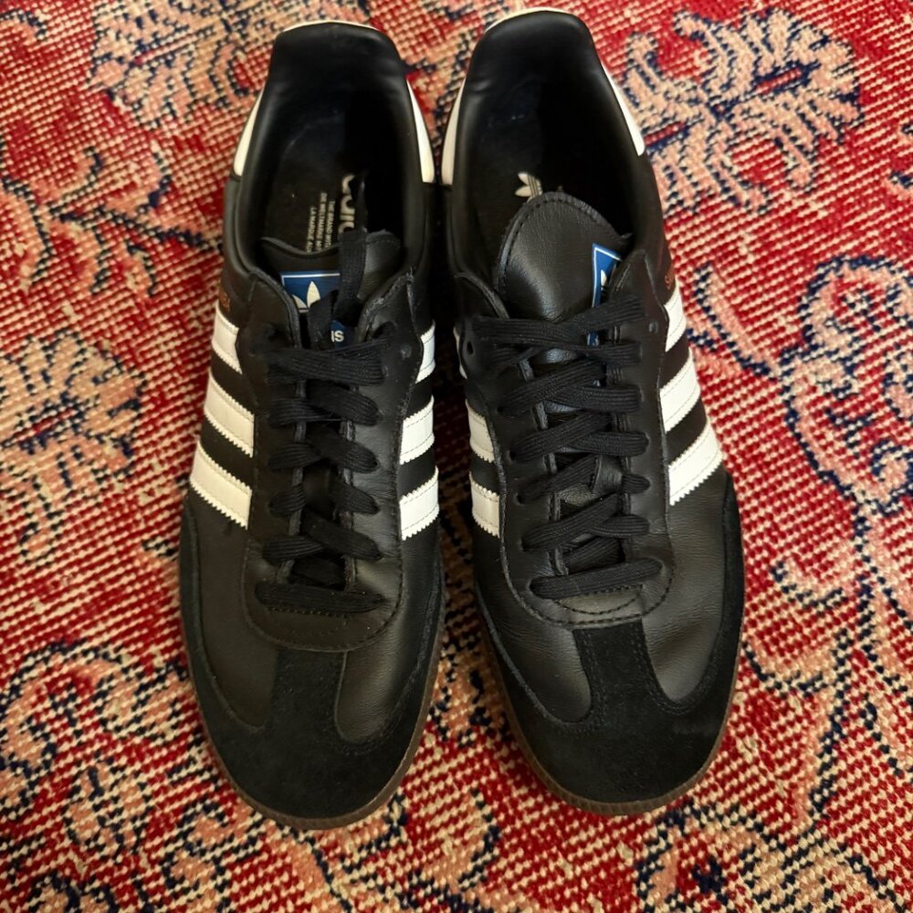adidas Samba OG shoes in black with white stripes - Picture 2 of 4